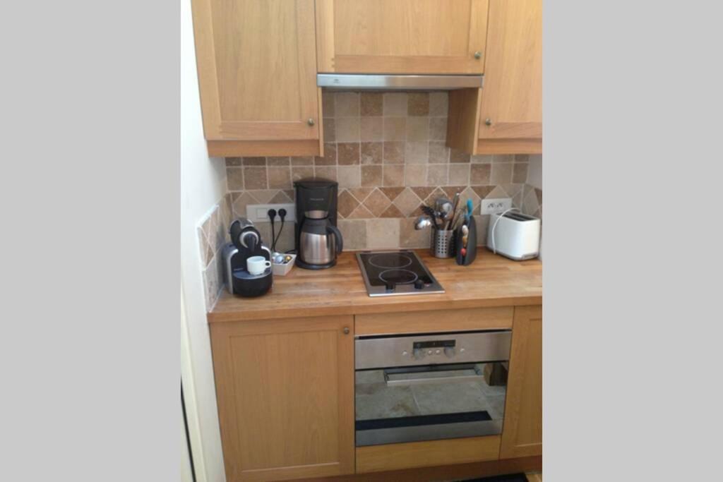 Chablis 27 Avenue De La Bourdonnais 75007 Apartment *