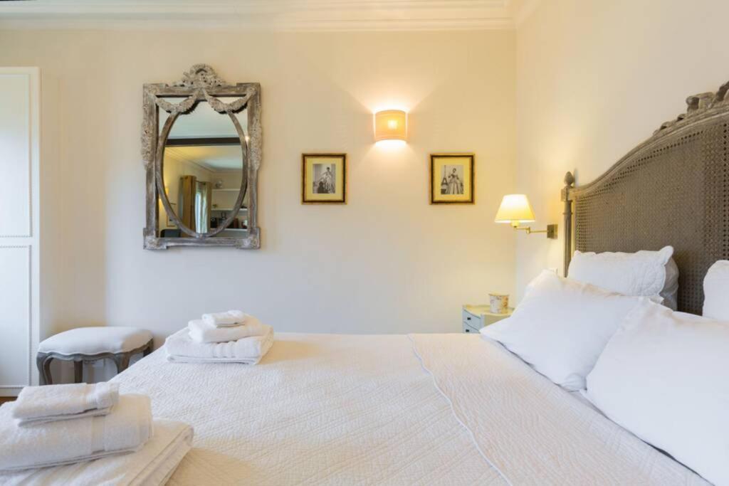 Apartment Chablis 27 Avenue De La Bourdonnais 75007 *