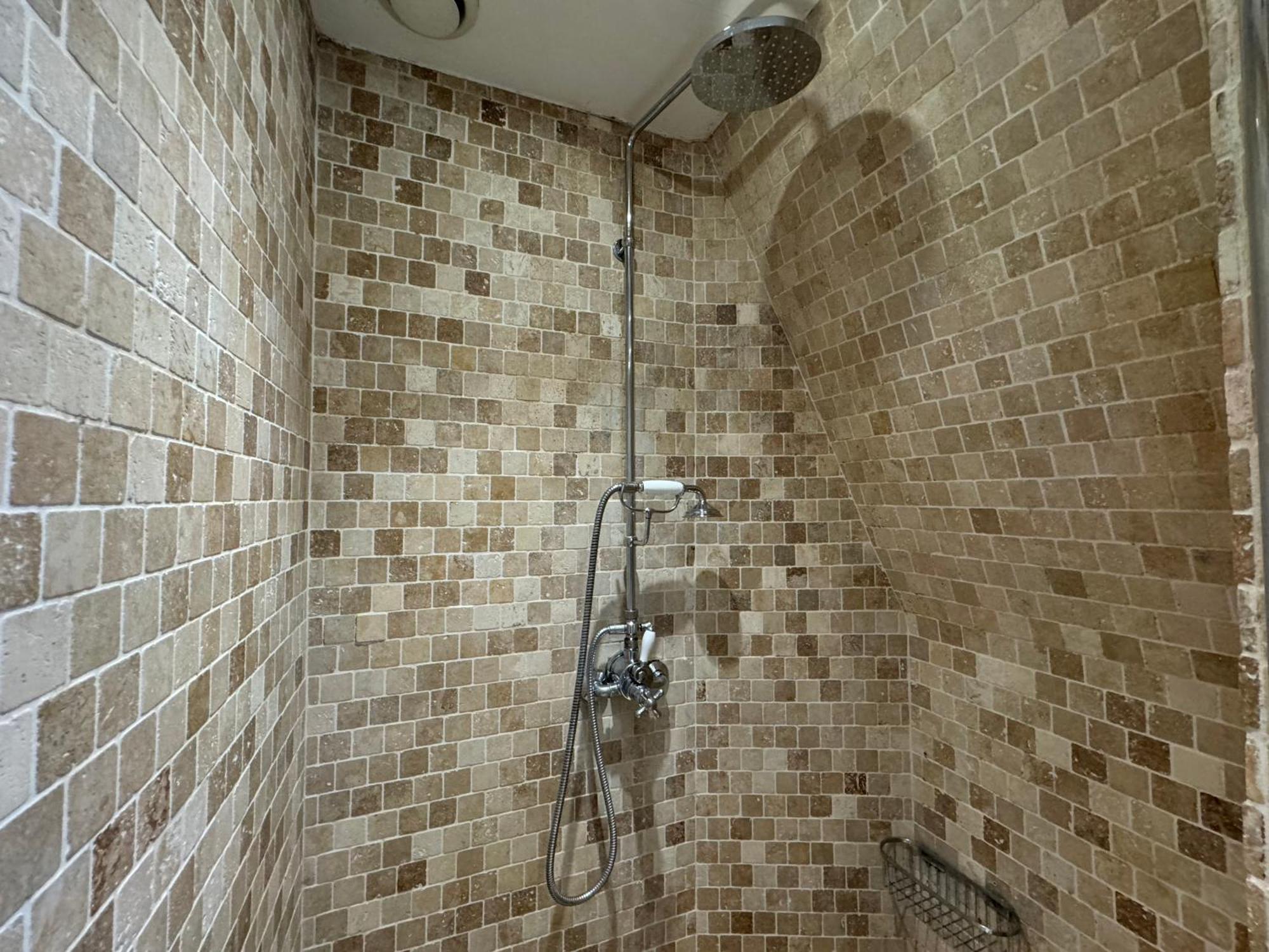 Apartment Chablis 27 Avenue De La Bourdonnais 75007 *